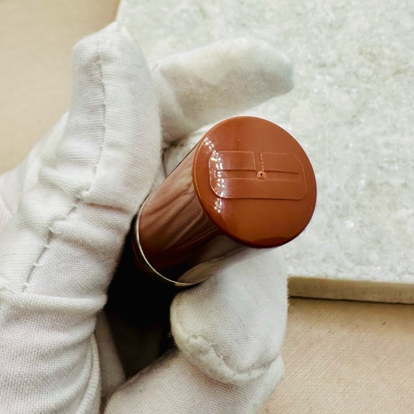 NEW! Clinique Bare Pop Pop Lip Color + Primer Lipstick - Picture 9 of 10